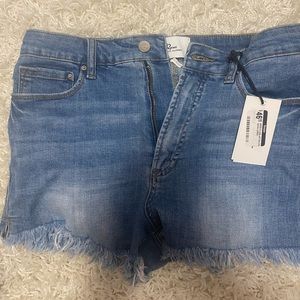 A2Jeans Jean shorts
